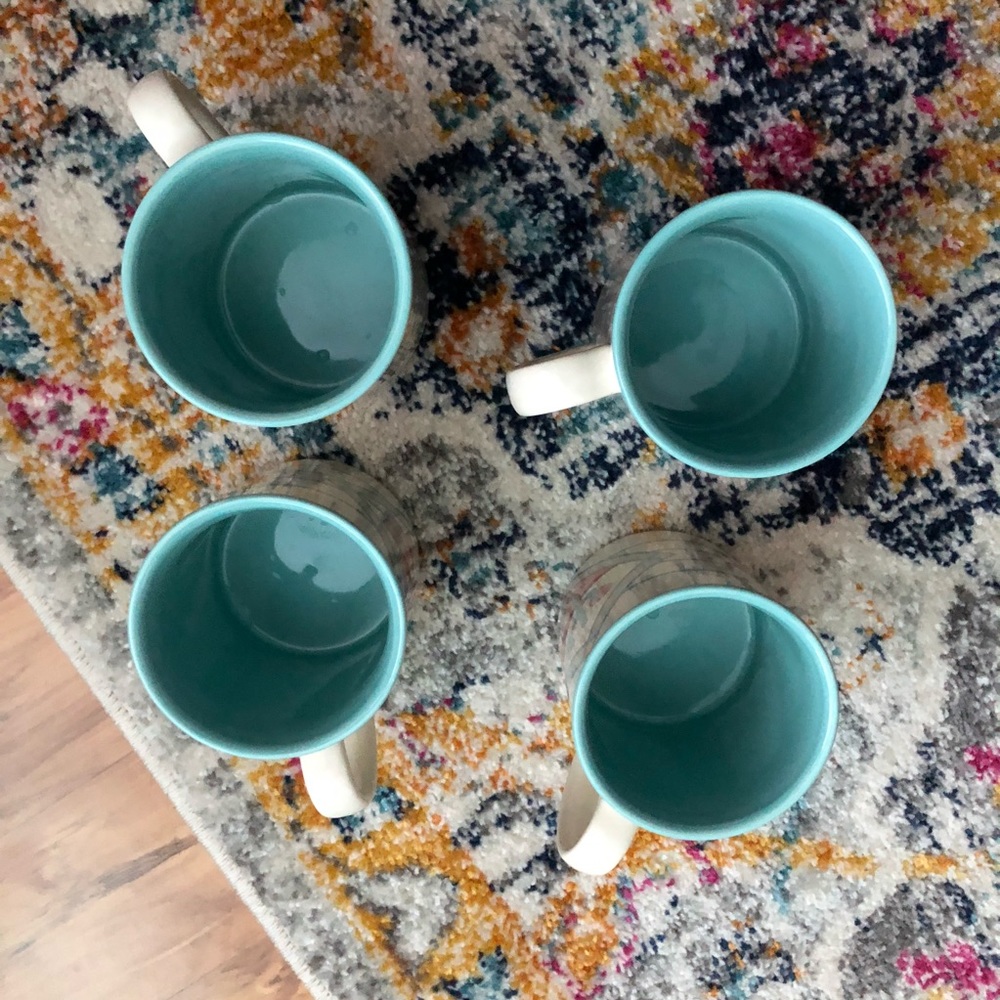 SOLD Western Pastel Mug Set - Picture 4 of 9